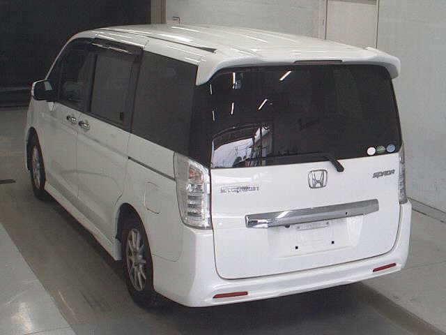 HONDA STEP WAGON 2012