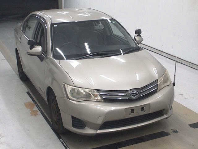 TOYOTA COROLLA AXIO 2013
