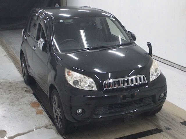 DAIHATSU BEGO 2015