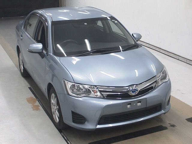 TOYOTA COROLLA AXIO 2013