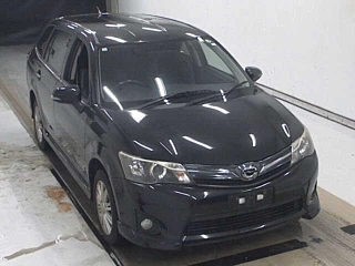 TOYOTA COROLLA FIELDER 2013