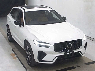 VOLVO XC60 2022