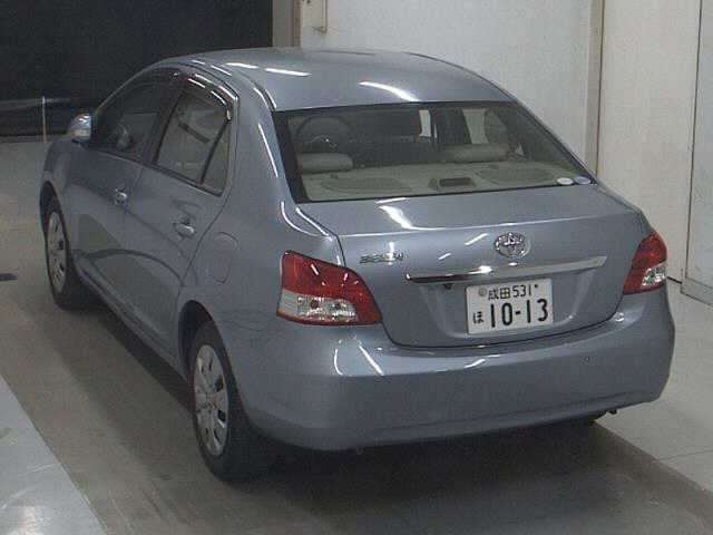 TOYOTA BELTA 2011