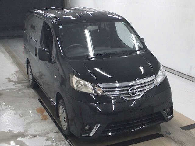 NISSAN NV200 2016