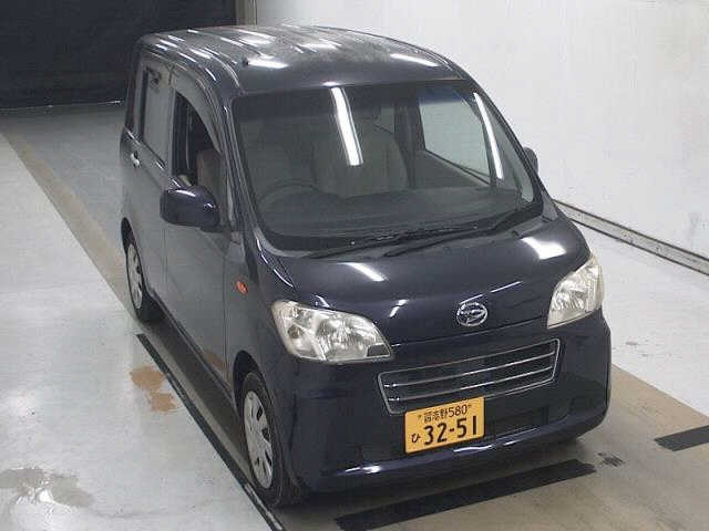 DAIHATSU TANTO EXE 2011