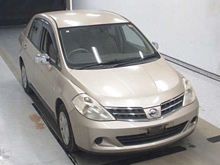 NISSAN TIIDA LATIO 2011