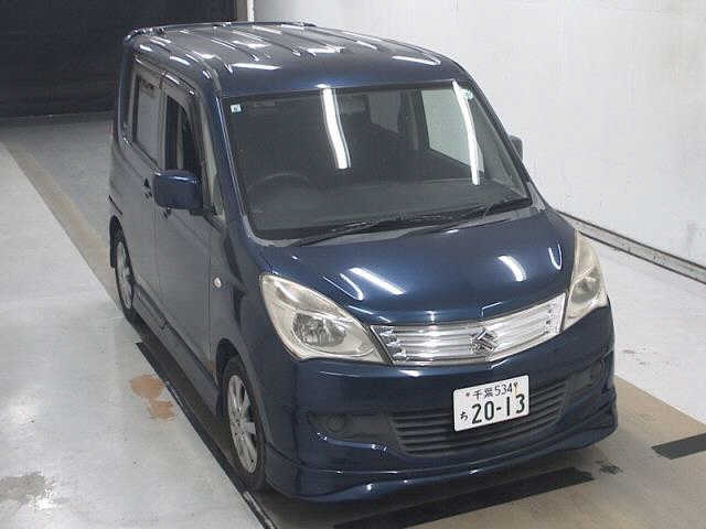 SUZUKI SOLIO 2013
