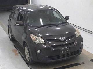 TOYOTA IST 2008