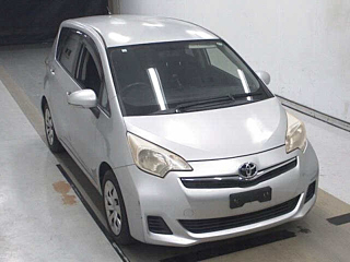 TOYOTA RACTIS 2012