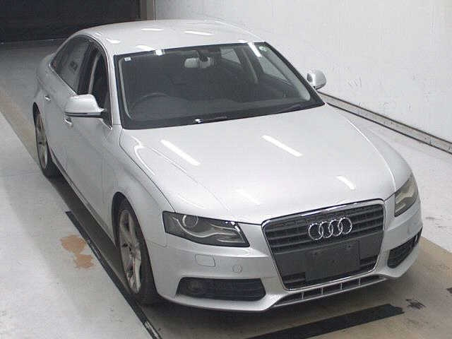 AUDI A4 2008