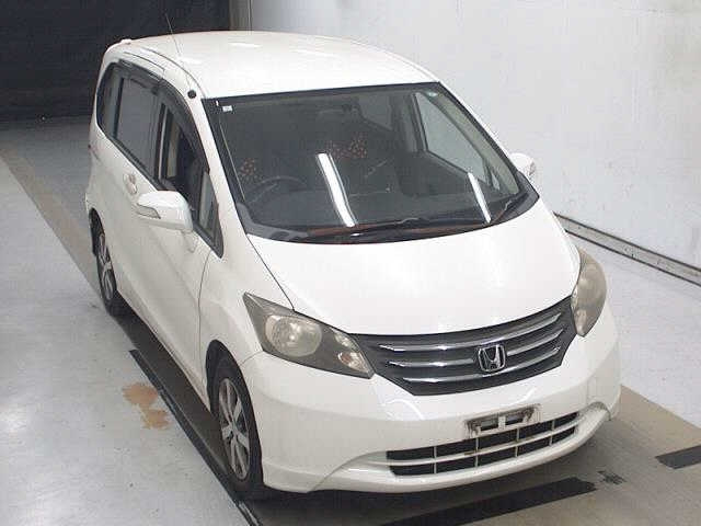 HONDA FREED 2009