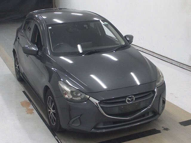 MAZDA DEMIO 2015