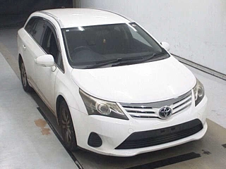 TOYOTA AVENSIS WAGON 2012