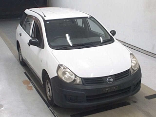 NISSAN AD 2009