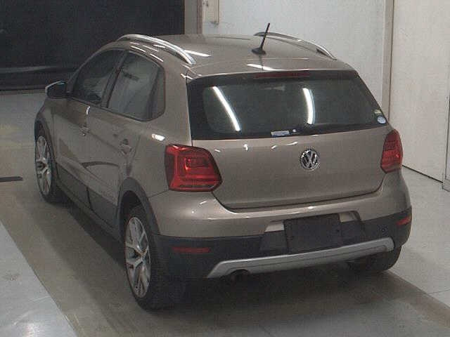 VOLKSWAGEN CROSS POLO 2017