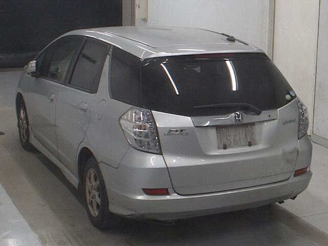 HONDA FIT SHUTTLE 2011