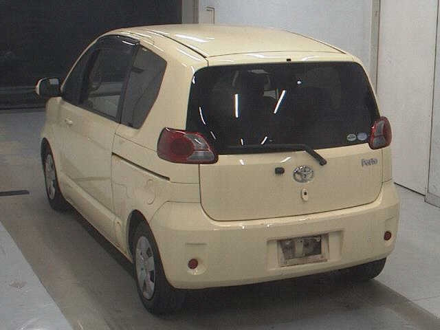 TOYOTA PORTE 2008