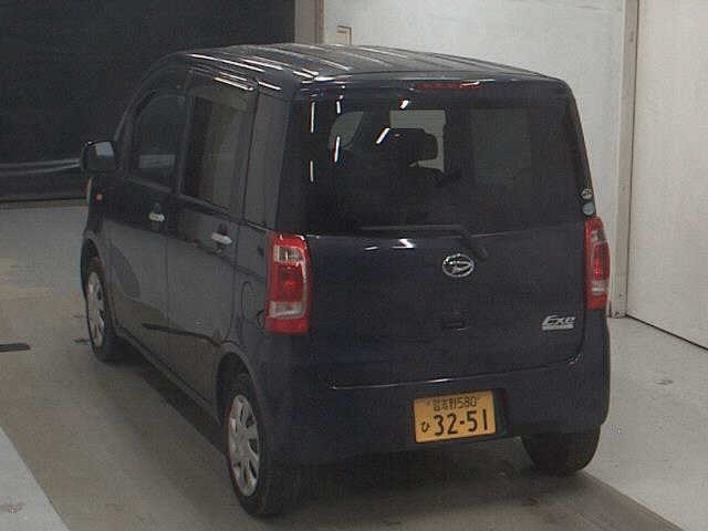 DAIHATSU TANTO EXE 2011