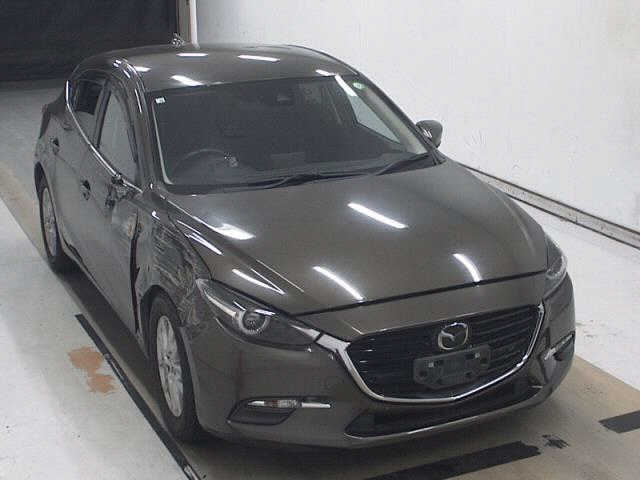 MAZDA AXELA 2016