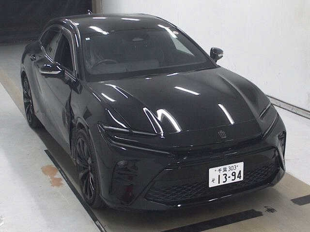 TOYOTA CROWN SPORT 2024