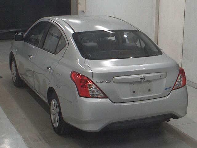 NISSAN LATIO 2015