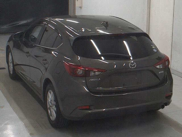 MAZDA AXELA 2016