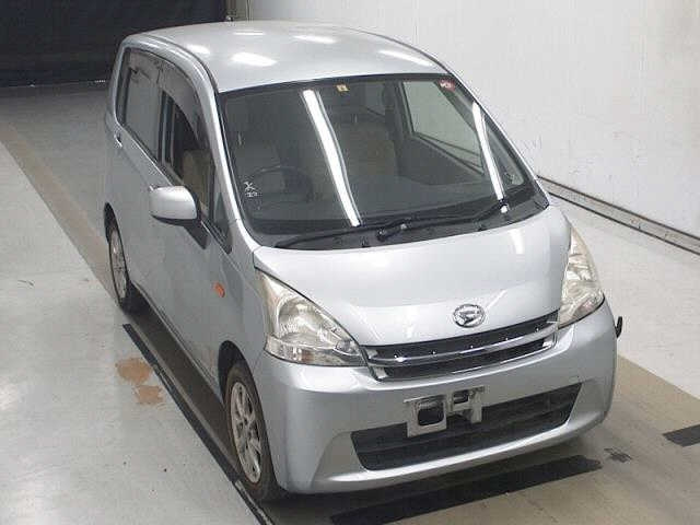 DAIHATSU MOVE 2012