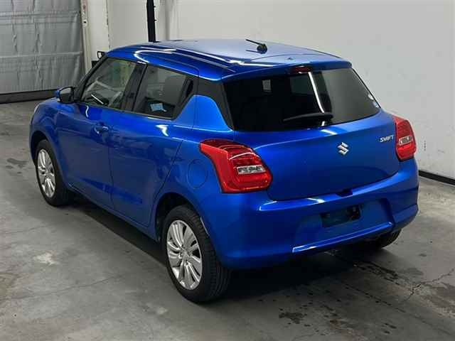 SUZUKI SWIFT 2018
