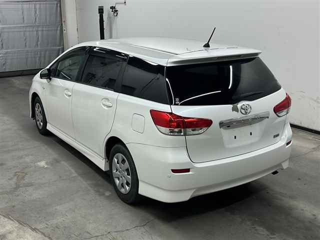 TOYOTA WISH 2009