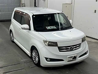 TOYOTA BB 2008