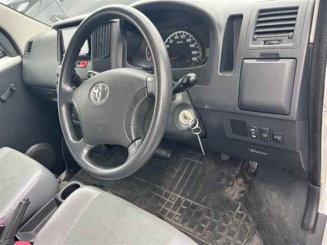 TOYOTA TOWN ACE VAN 2016