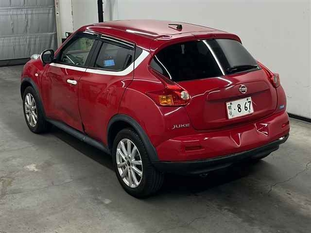 NISSAN JUKE 2013