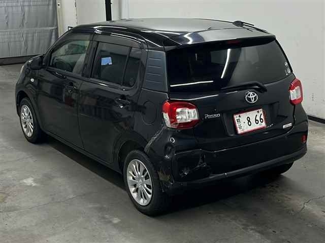 TOYOTA PASSO 2016