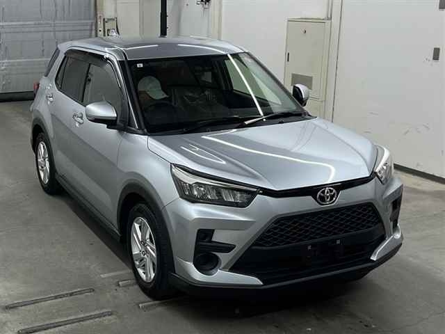 TOYOTA RAIZE 2021