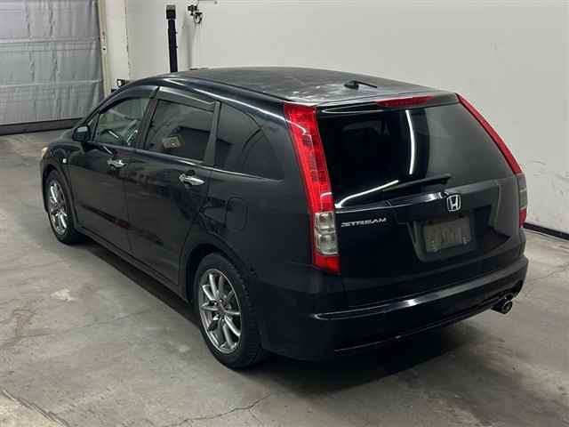 HONDA STREAM 2008