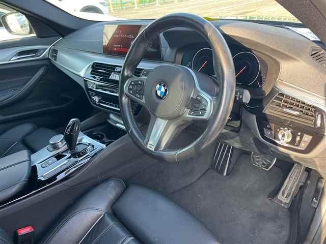 BMW 5 SERIES 2020