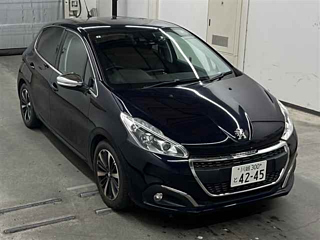 PEUGEOT 208 2019