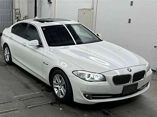 BMW 5 SERIES 2010