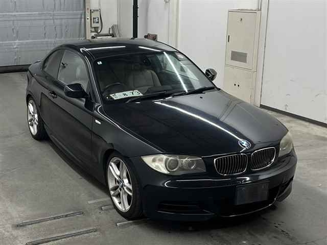BMW 1 SERIES 2010