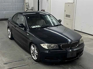 BMW 1 SERIES 2010