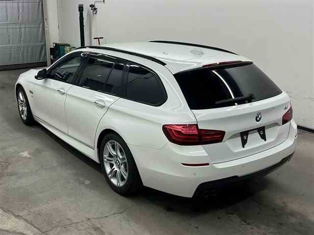BMW 5 SERIES 2015
