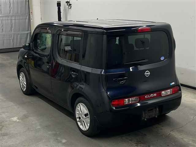NISSAN CUBE 2012
