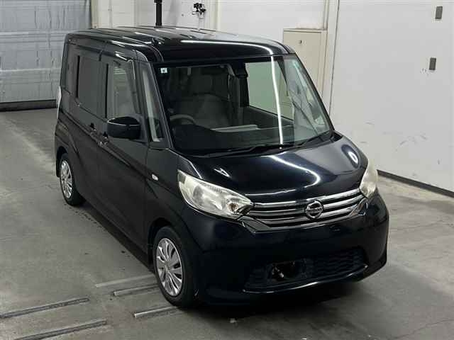 NISSAN DAYZ ROOX 2015