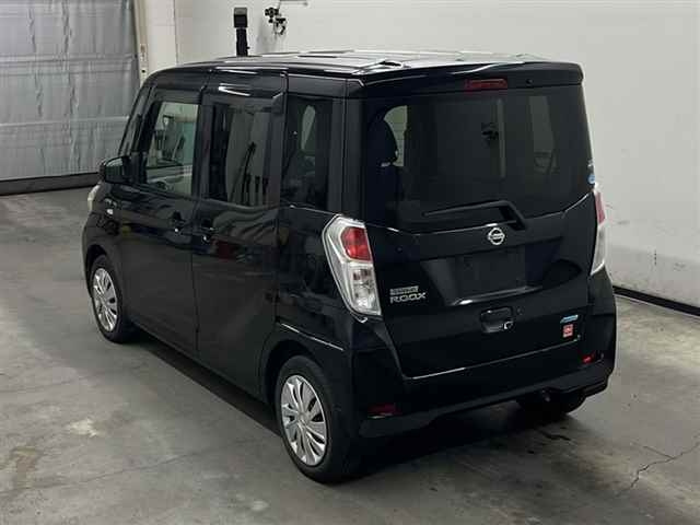 NISSAN DAYZ ROOX 2015