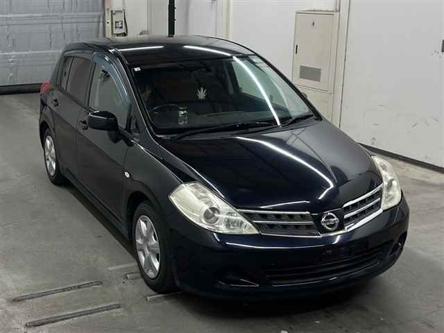 NISSAN TIIDA 2009