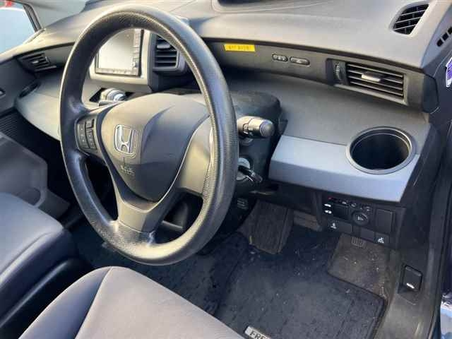 HONDA FREED 2009