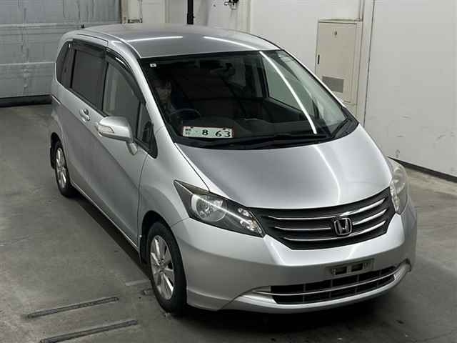 HONDA FREED 2009