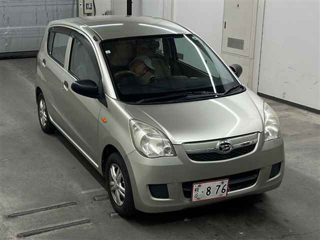 DAIHATSU MIRA 2013