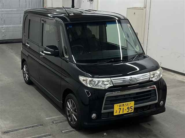 DAIHATSU TANTO 2012