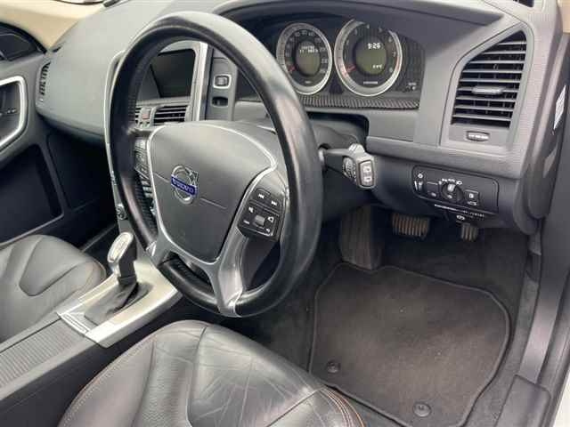 VOLVO XC60 2013